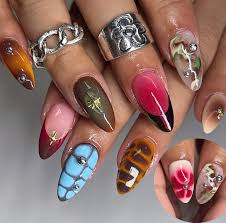 50 Elegant White Nail Designs